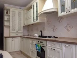 Суррей в интерьере кухни