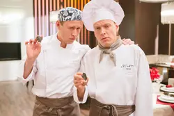 Акси ошхонаи ҳама якҷоя