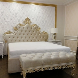 Bedroom carriage screed interior