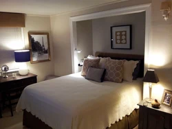 Diagonals in the bedroom interior