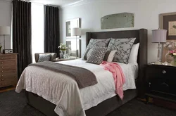 Diagonals in the bedroom interior
