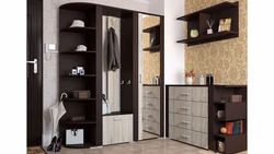 Либоси wenge дар дохили долон