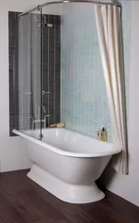 Curtain in the interior of a corner bathroom