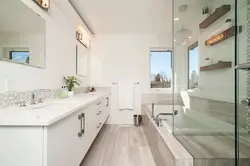 Low bathtub design