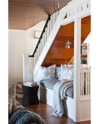 Bedroom staircase design