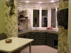 Takeout kitchen design