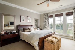 Bedroom design window in the middle