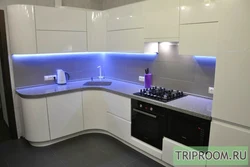 Дизайн угловых кухонь эмаль