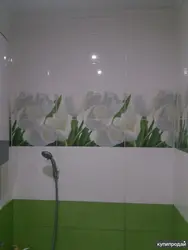 Bathroom tile design tulips