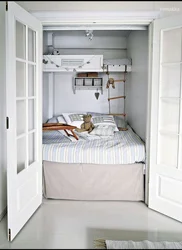 Closet bed design