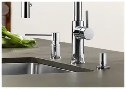 Mətbəx Fotoşəkili Üçün Quraşdırılmış Yuyucu Vasitə Dispenser