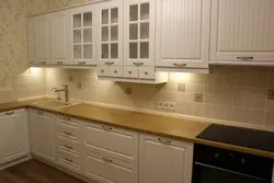 Mətbəx bej ağac görünüşlü tezgah şəkli