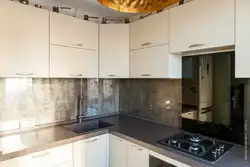 Çini daşdan hazırlanmış mətbəx önlük 60x60 şəkil