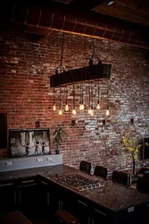 Oshxonaning ichki qismidagi loft chiroq