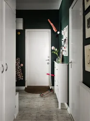 Emerald in the hallway interior