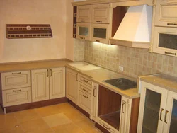 Alambra Countertop In The Kitchen Interior Photo