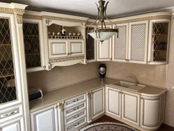 Угловые кухни в киргу фото