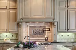 Hood for a classic kitchen photo
