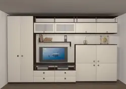 Qarderob fotoşəkili olan qonaq otağı