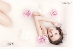 Bath with flowers photo