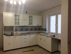 Кухня пад ключ фота