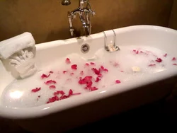 Photo taking a bath