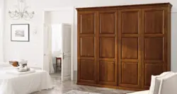 Шкаф в спальню из массива фото
