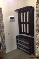 DIY Hallway Made Of Pallets Photo