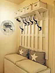 DIY Hallway Made Of Pallets Photo