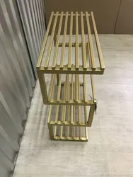 Rack пойафзол дар долон дод аз ҳезум акс