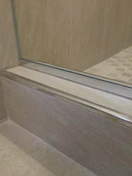 Eşik Fotoşəkili Olmayan Hamam