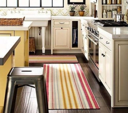 Photo of the path to the kitchen