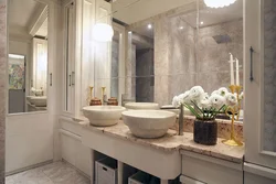 American style bathtub photo
