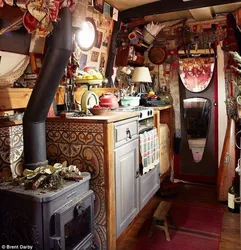 Gypsy kitchen photo