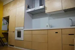 Şəkil ilə evdə DIY kontrplak mətbəxi