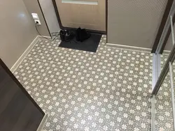 Hallway Tiles And Linoleum Photo