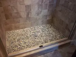 Photo bathrooms with ceramic trays