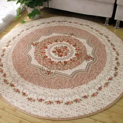Round carpet in the kitchen photo