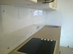 Mətbəx fotoşəkilində önlük necə yapışdırılır