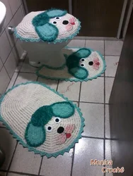 Knitted bath mats photo