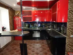 Черные кухни с барными стойками фото