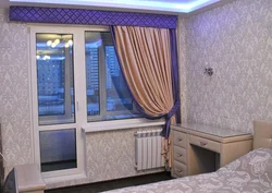 Балконная дверь в интерьере спальни