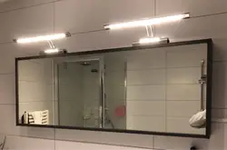 Yorug'Lik Fotosurati Bilan Hammom Shkafi