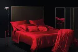 Жатын бөлмедегі төсек фотосы