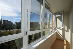 Pvc lodjiya oynalarining fotosurati