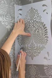 Пәтер Қабырғаларындағы Трафареттердің Фотосы