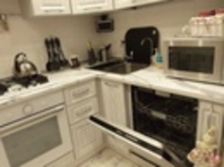 Small kitchen design with dishwasher
