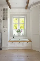 Iki pəncərəli bir evdə koridor dizaynı
