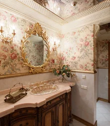 Rose bath in the interior