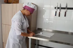 Санитарные требования к интерьеру кухни